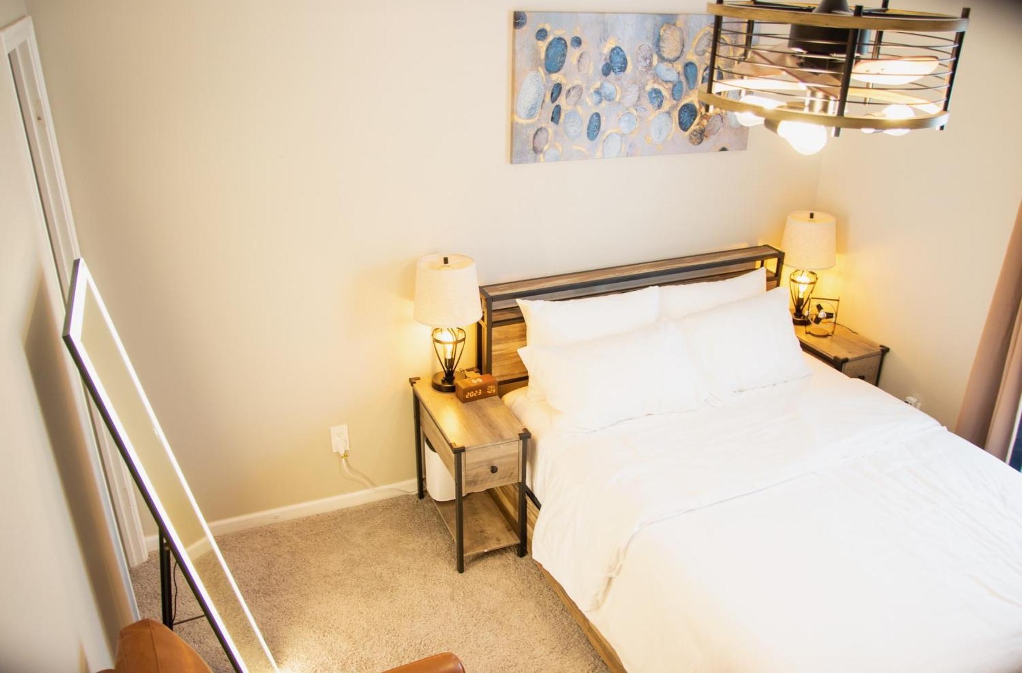 Hometel Premium Guest Suite W/ Private Entrance Ypsilanti Extérieur photo